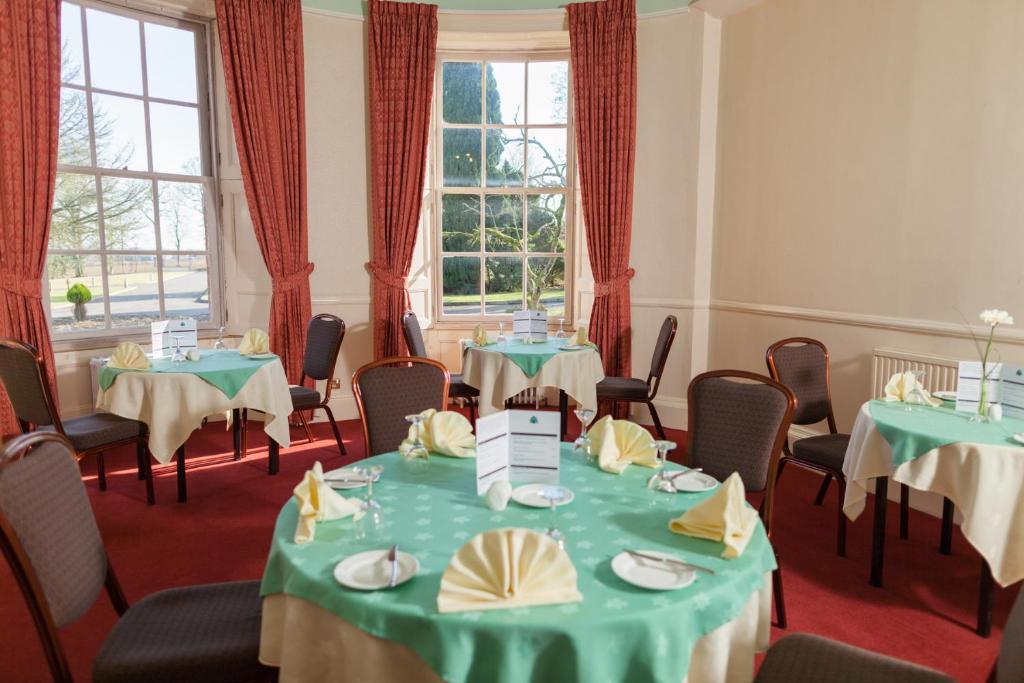 Woodland House Hotel ダンフリーズ エクステリア 写真